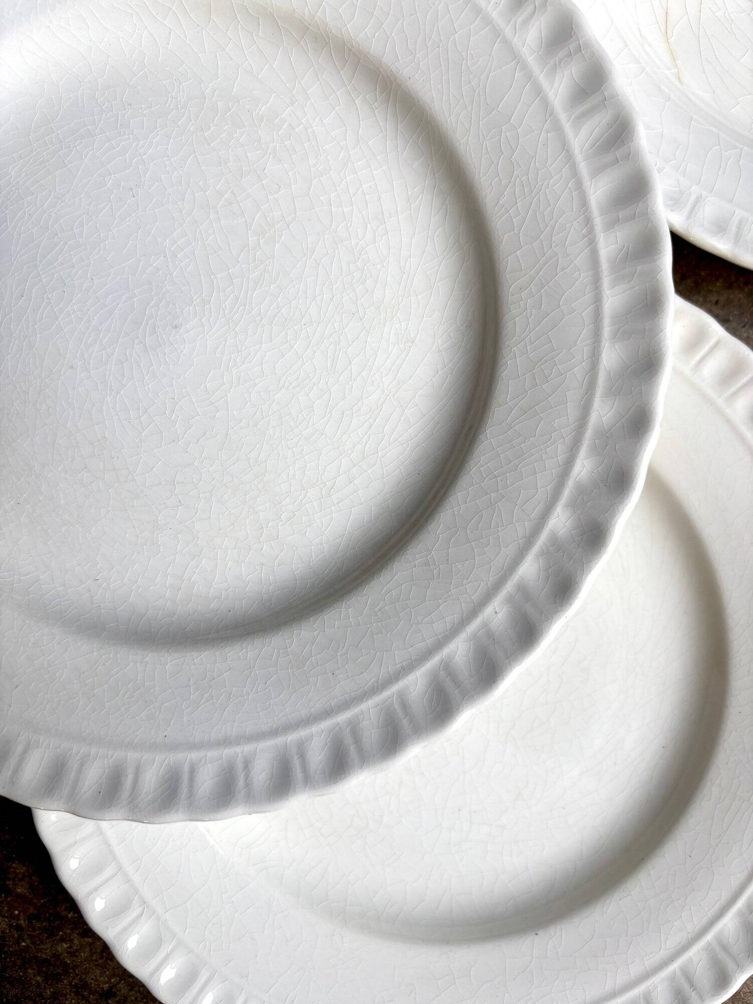 6 white earthenware dessert plates