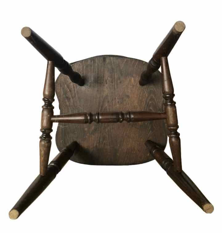 Set de 4 chaises montagnardes en chêne