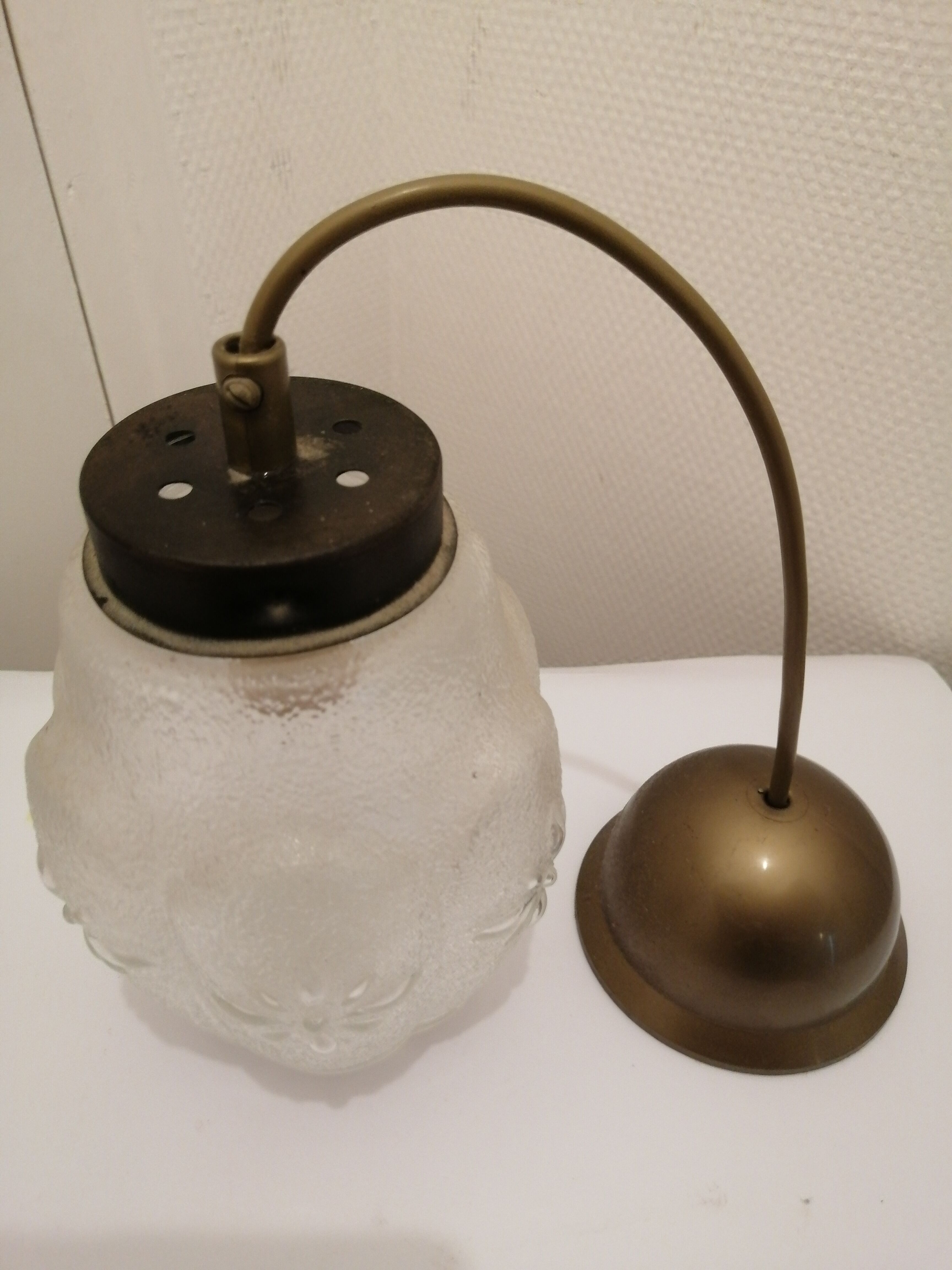 Pair of glass hanging lamps