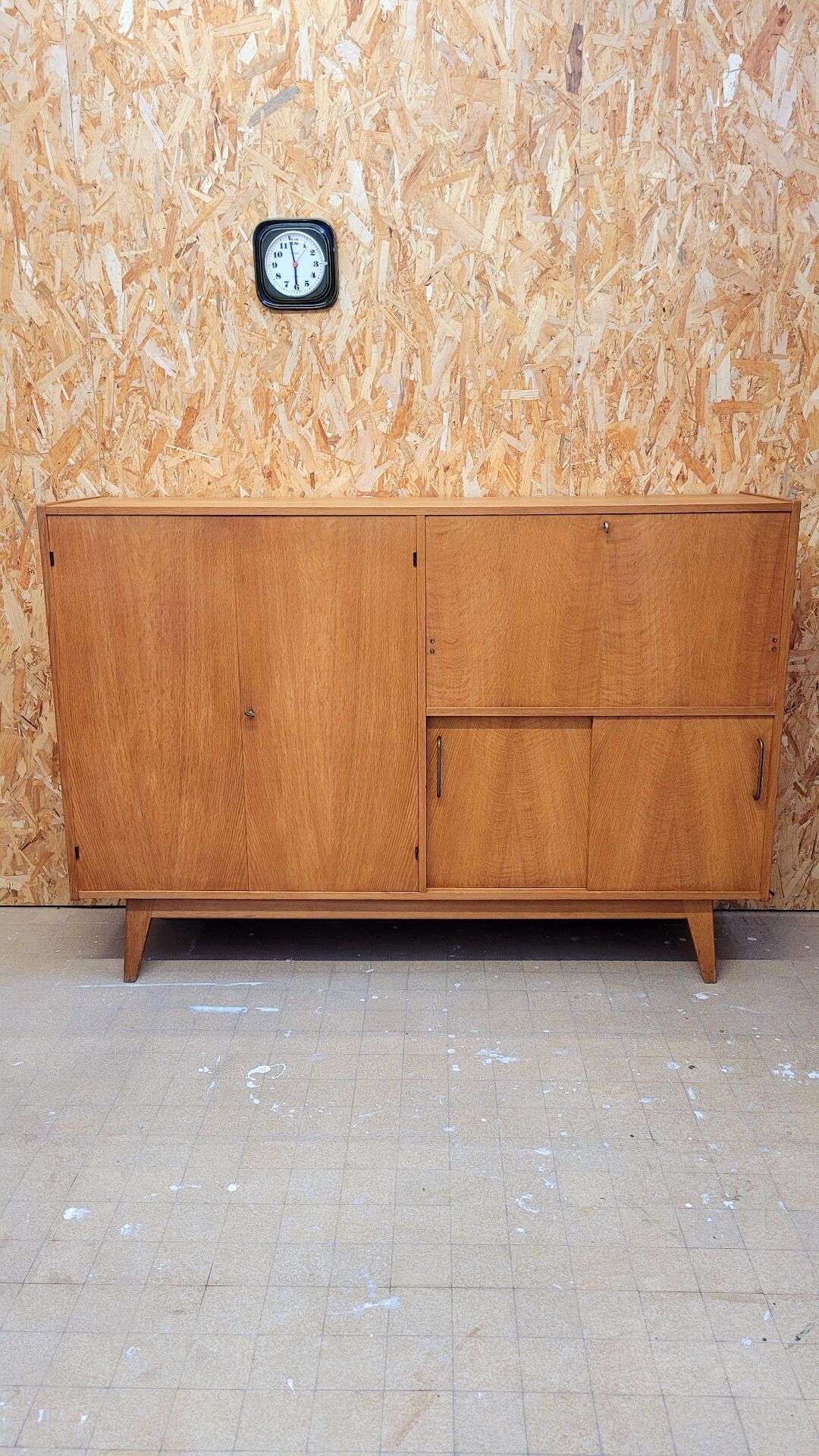 1960s buffet