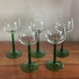 5 verres à vin blanc