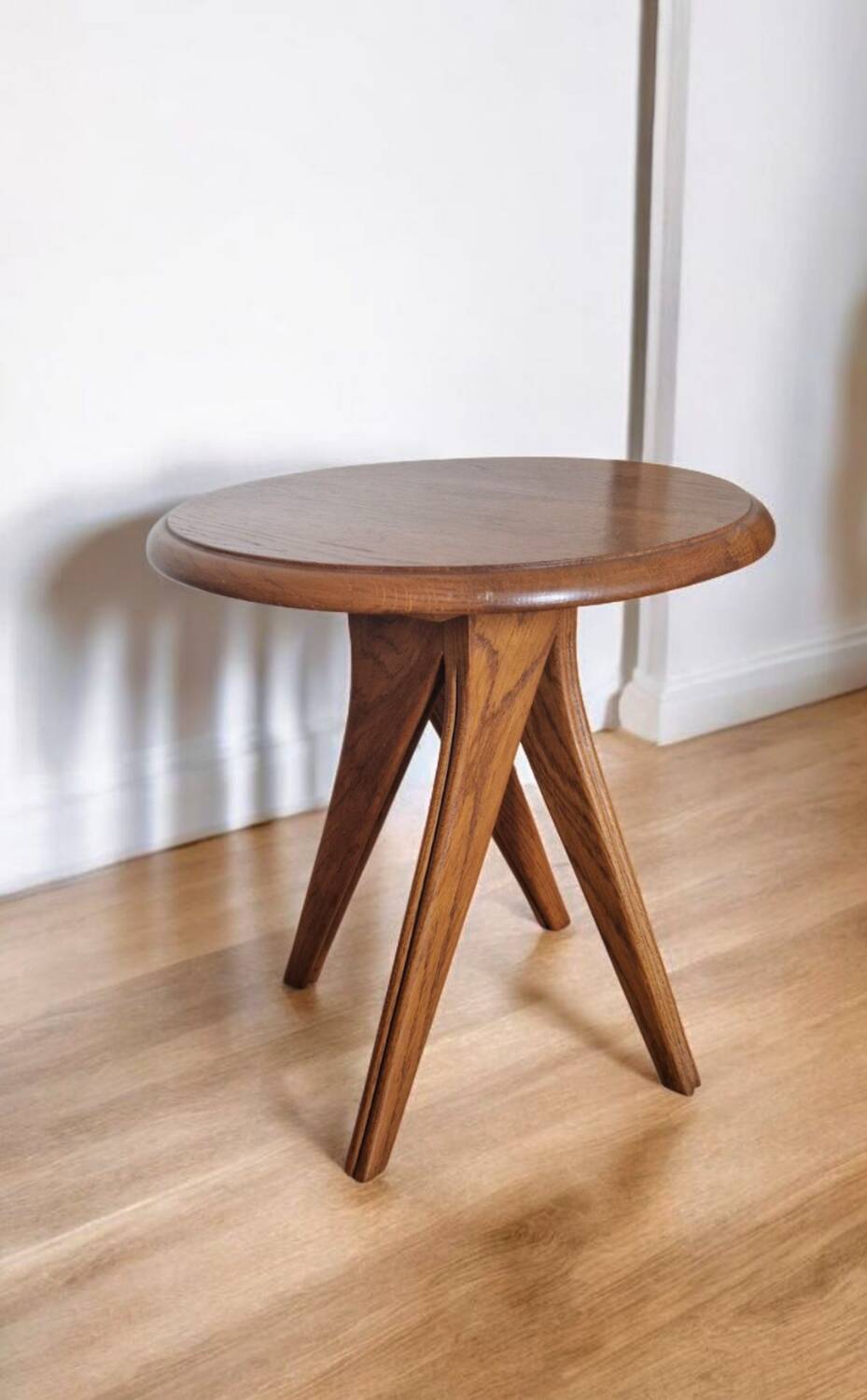 Solid oak side table – Scandinavian design from the 1950s