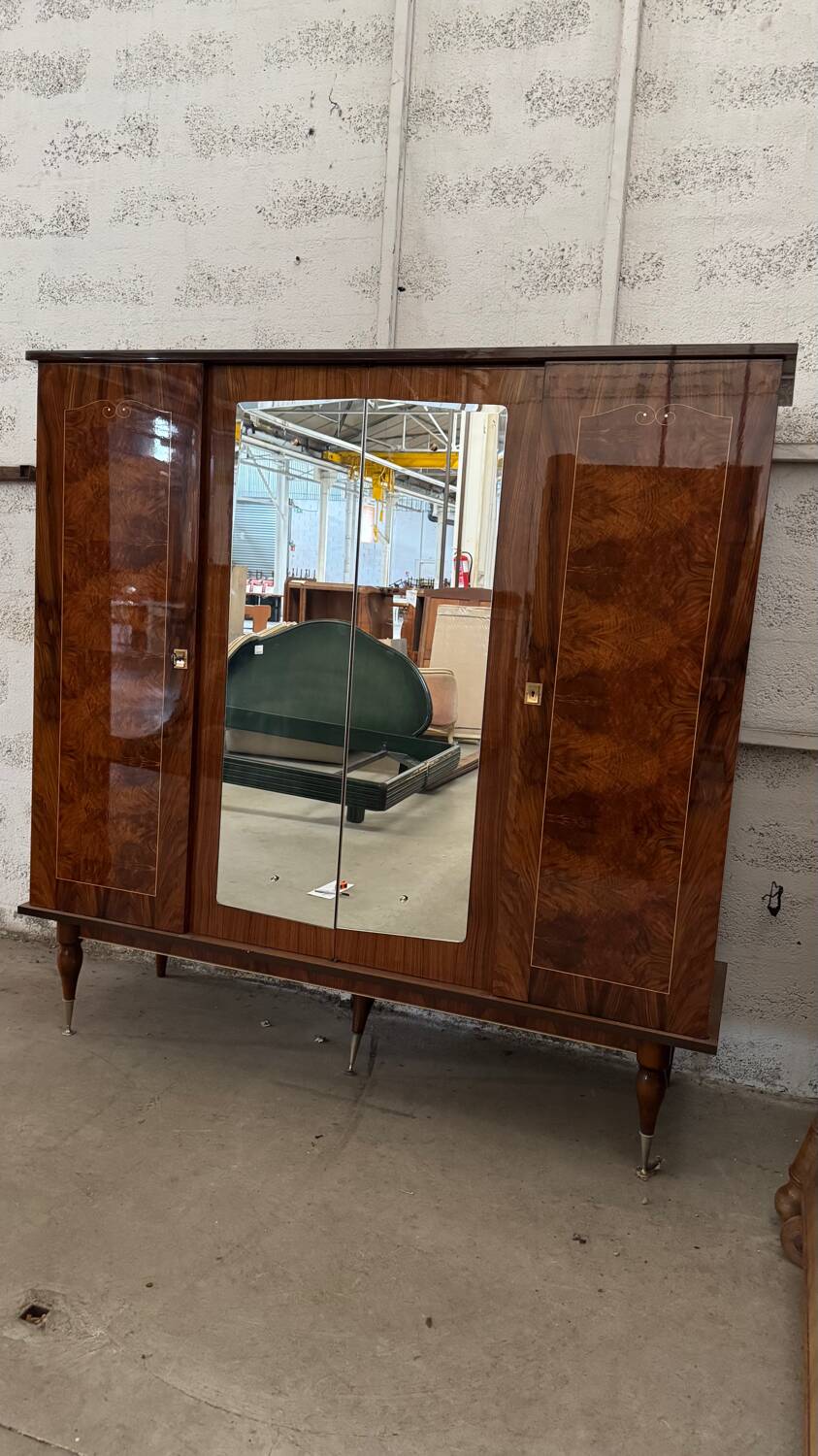 Vintage 4-door mirrored wardrobe