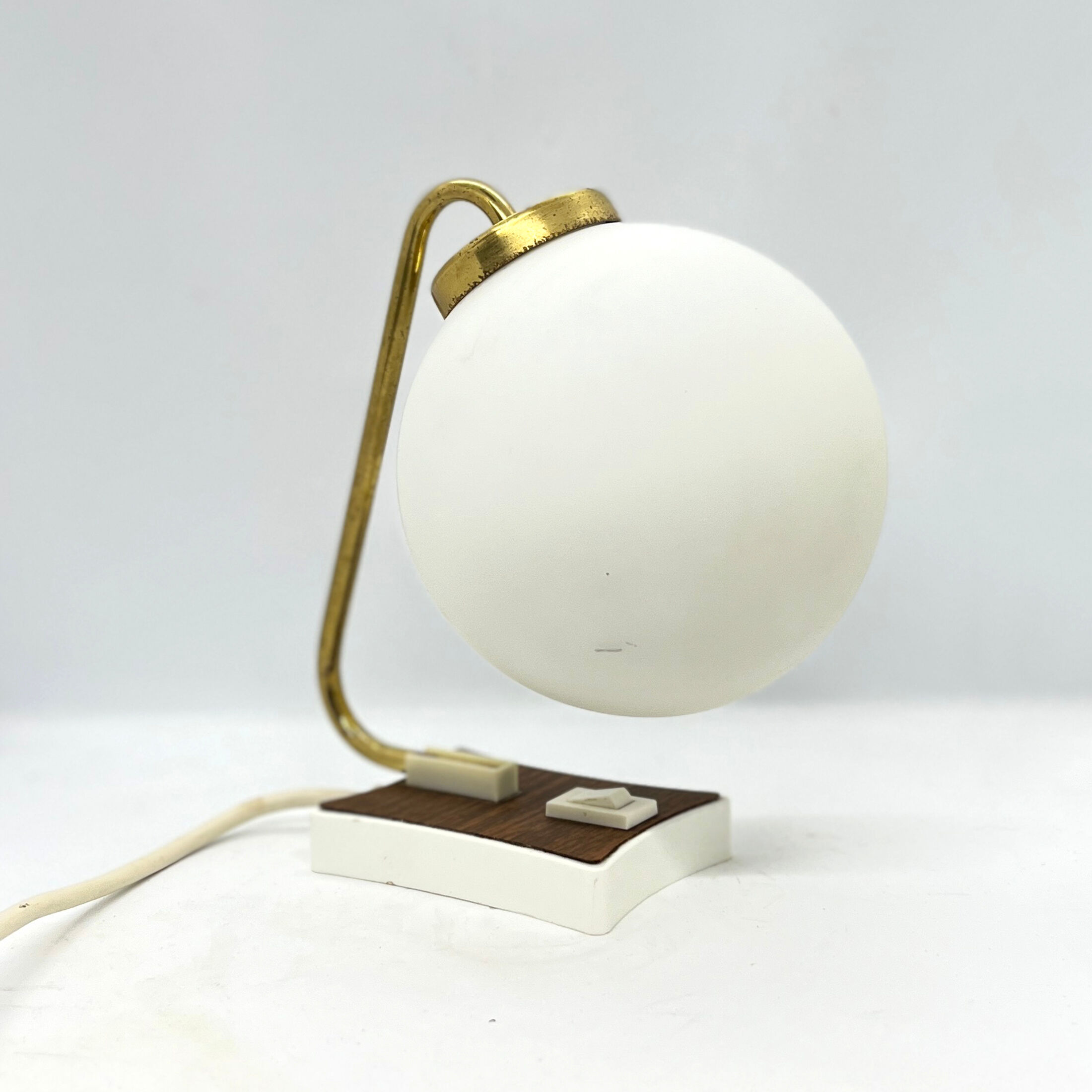 Bedside lamp, ElektroRausendorf Bautzen, Germany, 1960s