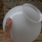 White glass globe ø15cm