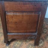 Grande commode sauteuse époque 18ème