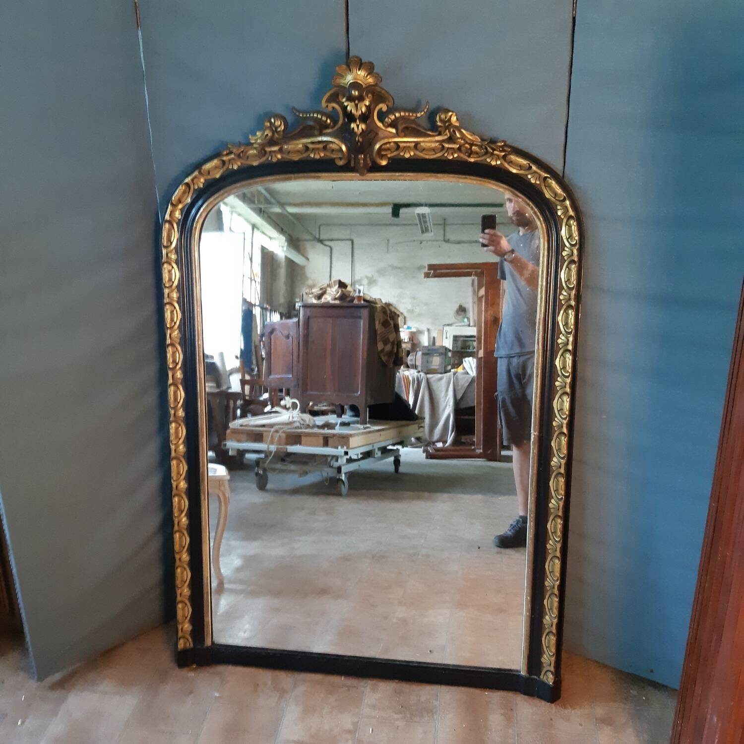 Large black and gold Napoleon III mirror 148X98