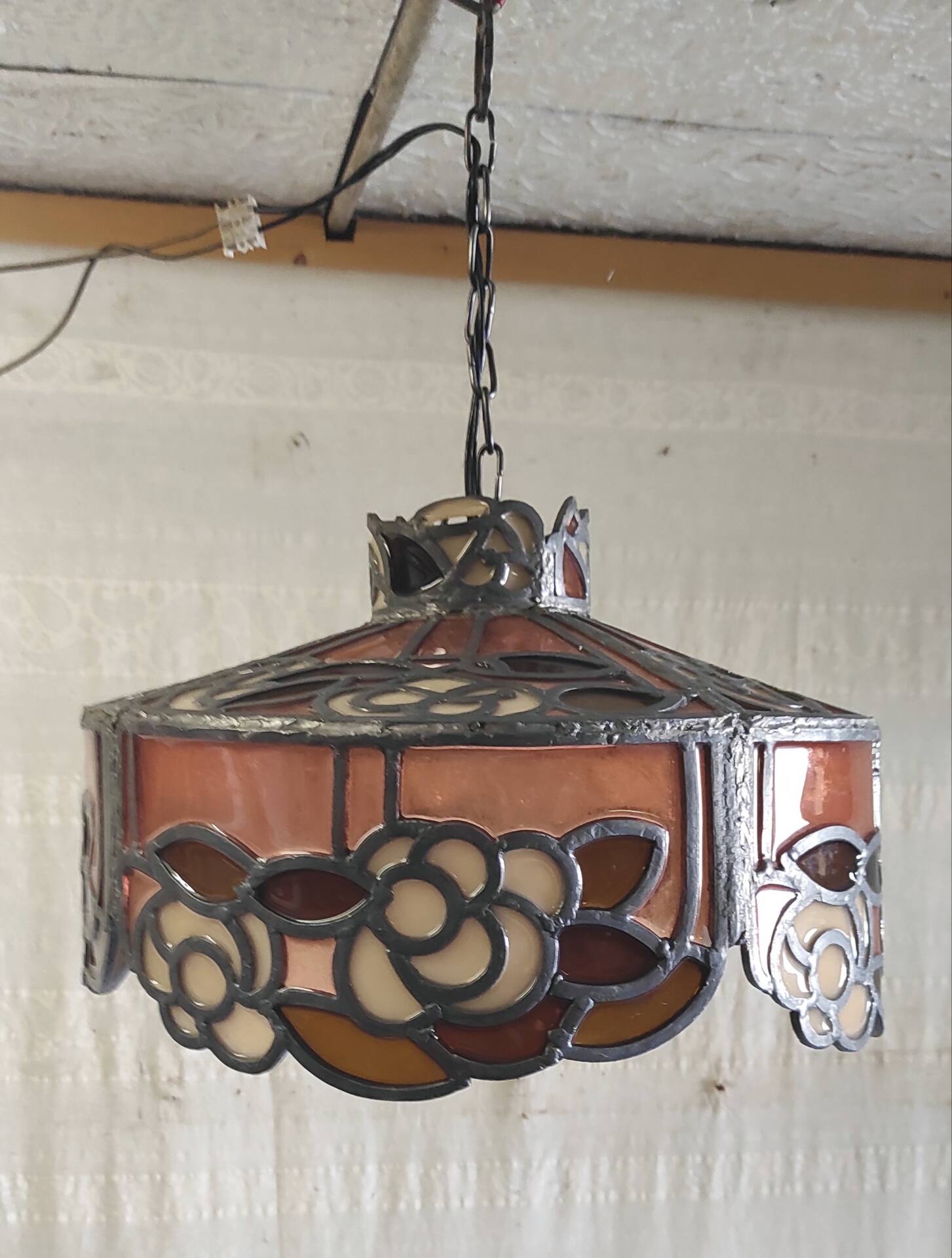 Tiffany-style glass and lead suspension - mid 20th century.