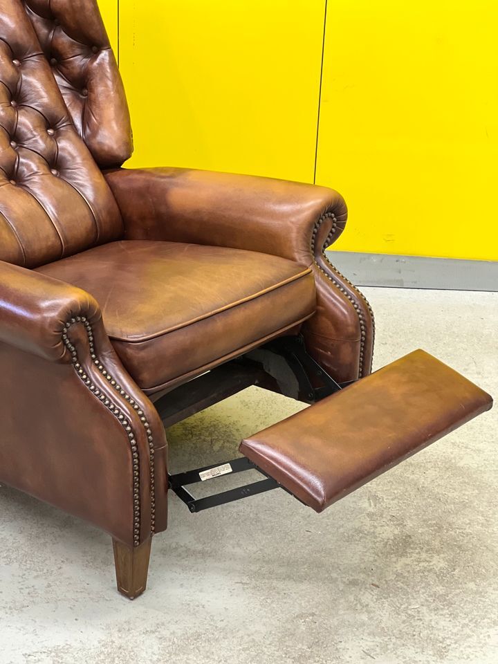 Fauteuil inclinable chesterfield vintage fait main marron