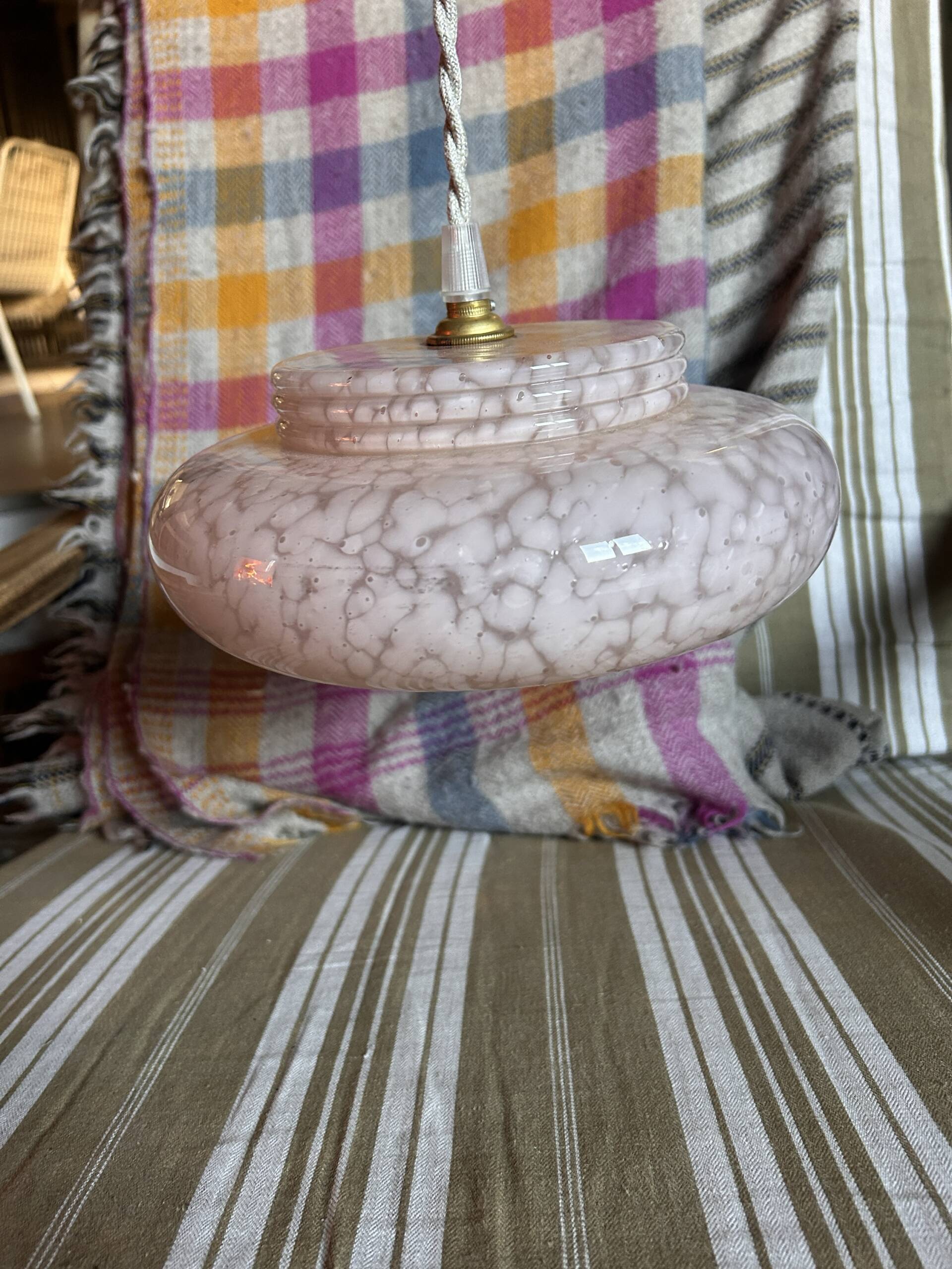 Glass pendant from Clichy