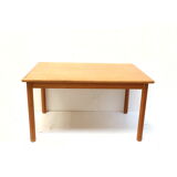 Extendable dining table from Lübke made in the 1970s