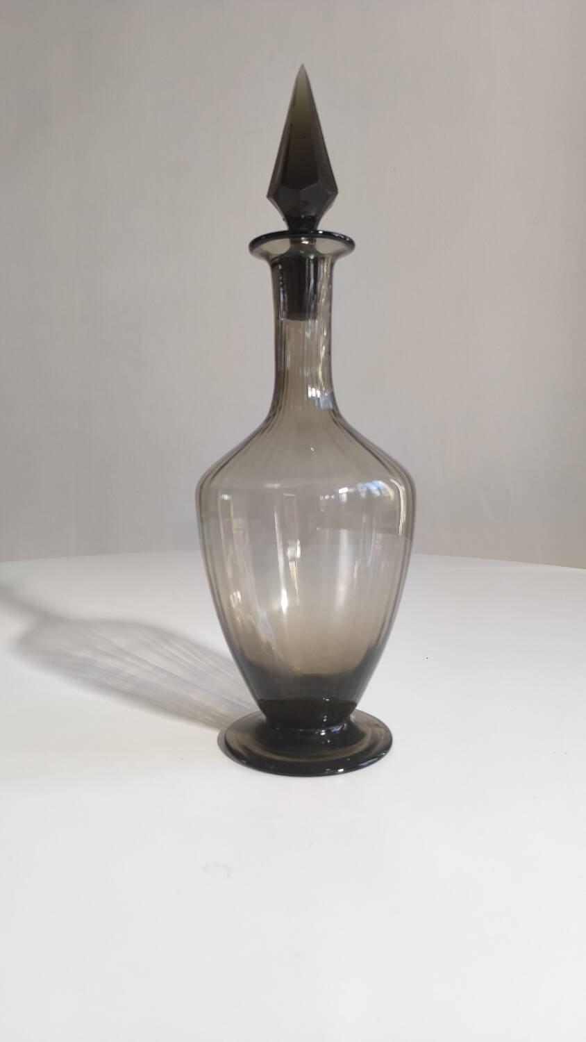 Italian decanter in smoked blown glass 1970