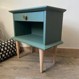 Bedside nightstand