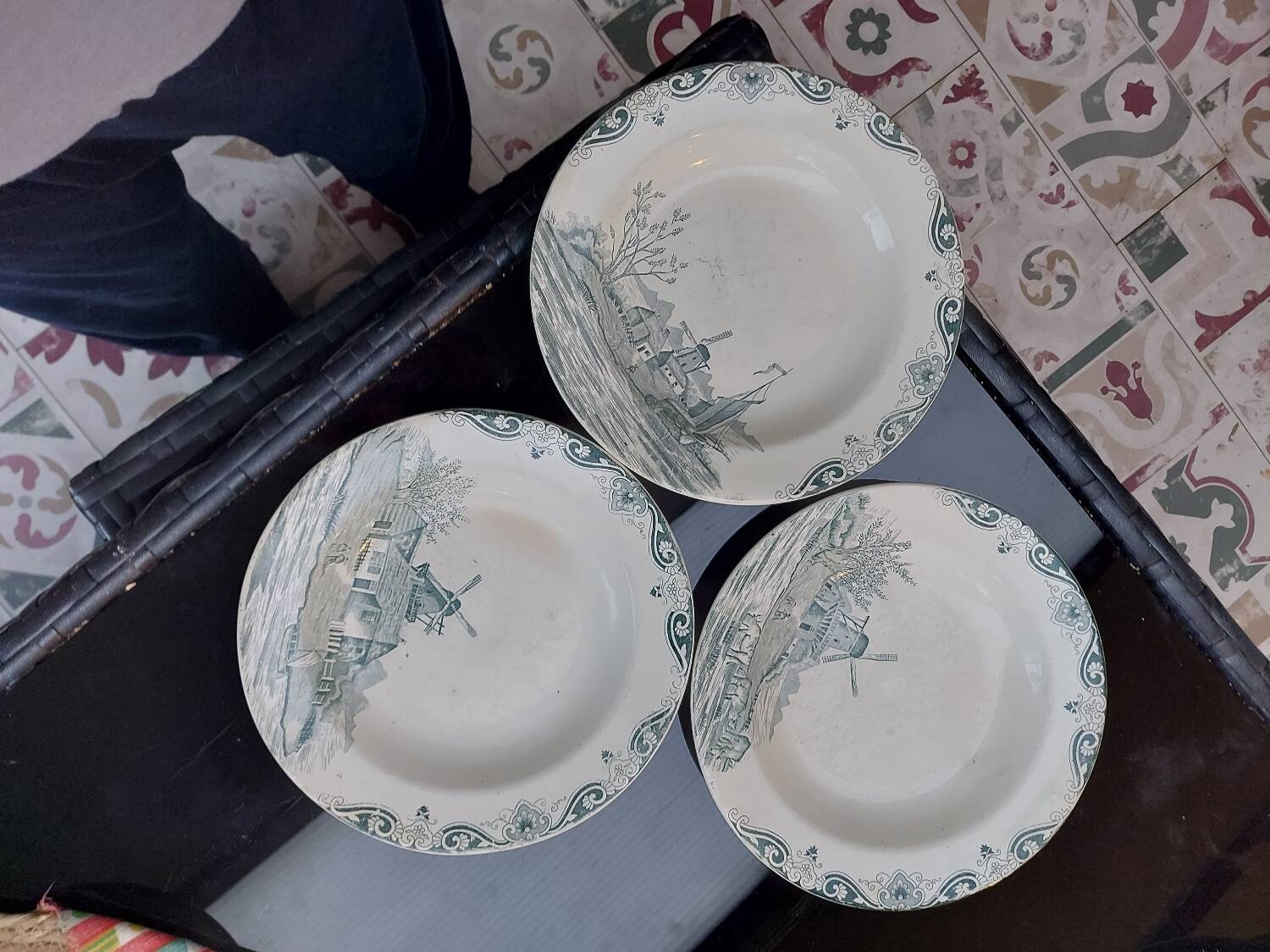 3 Delf iron earth plates