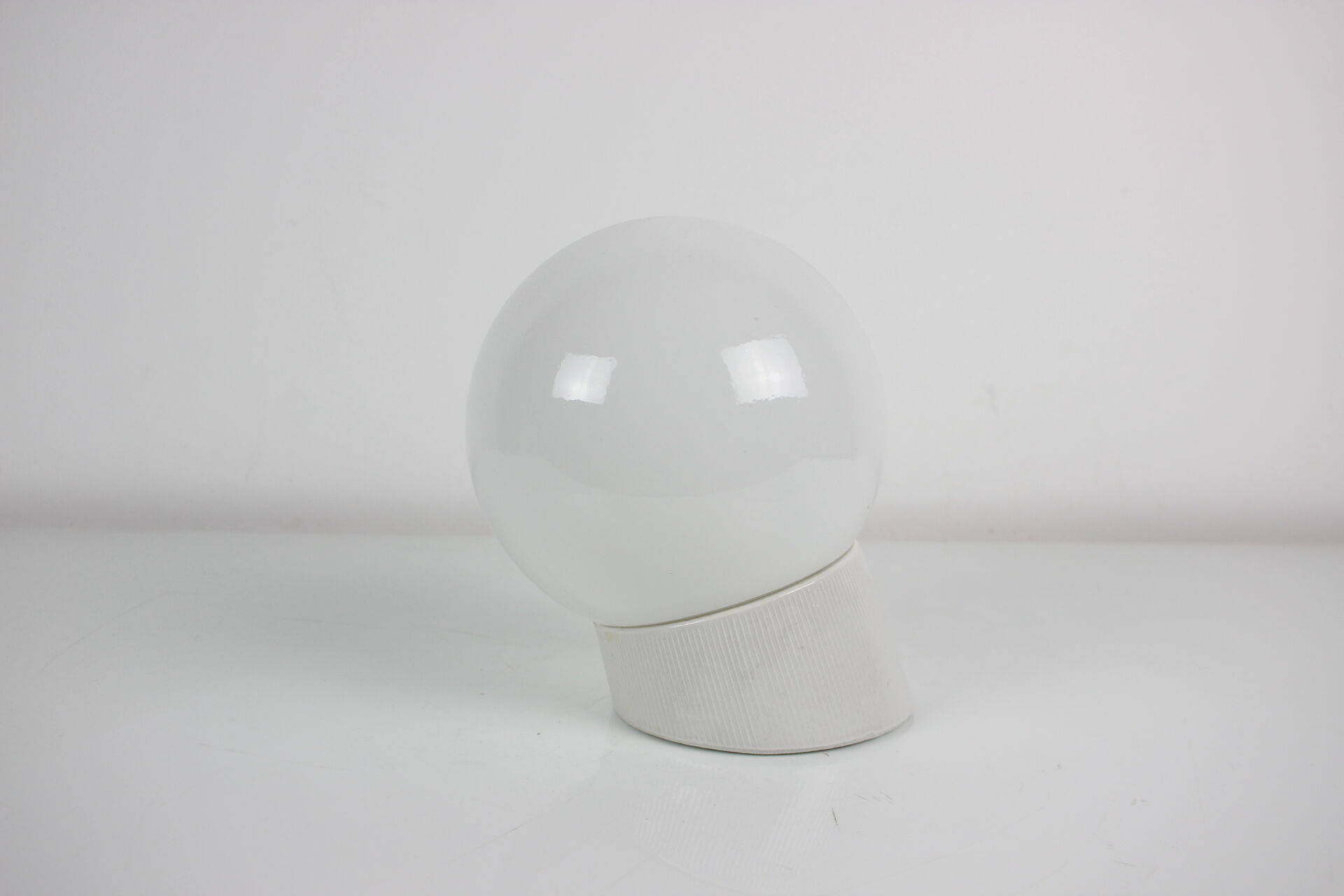 1960's Wall Lamp Porcelain and Glass, Czechoslovakia