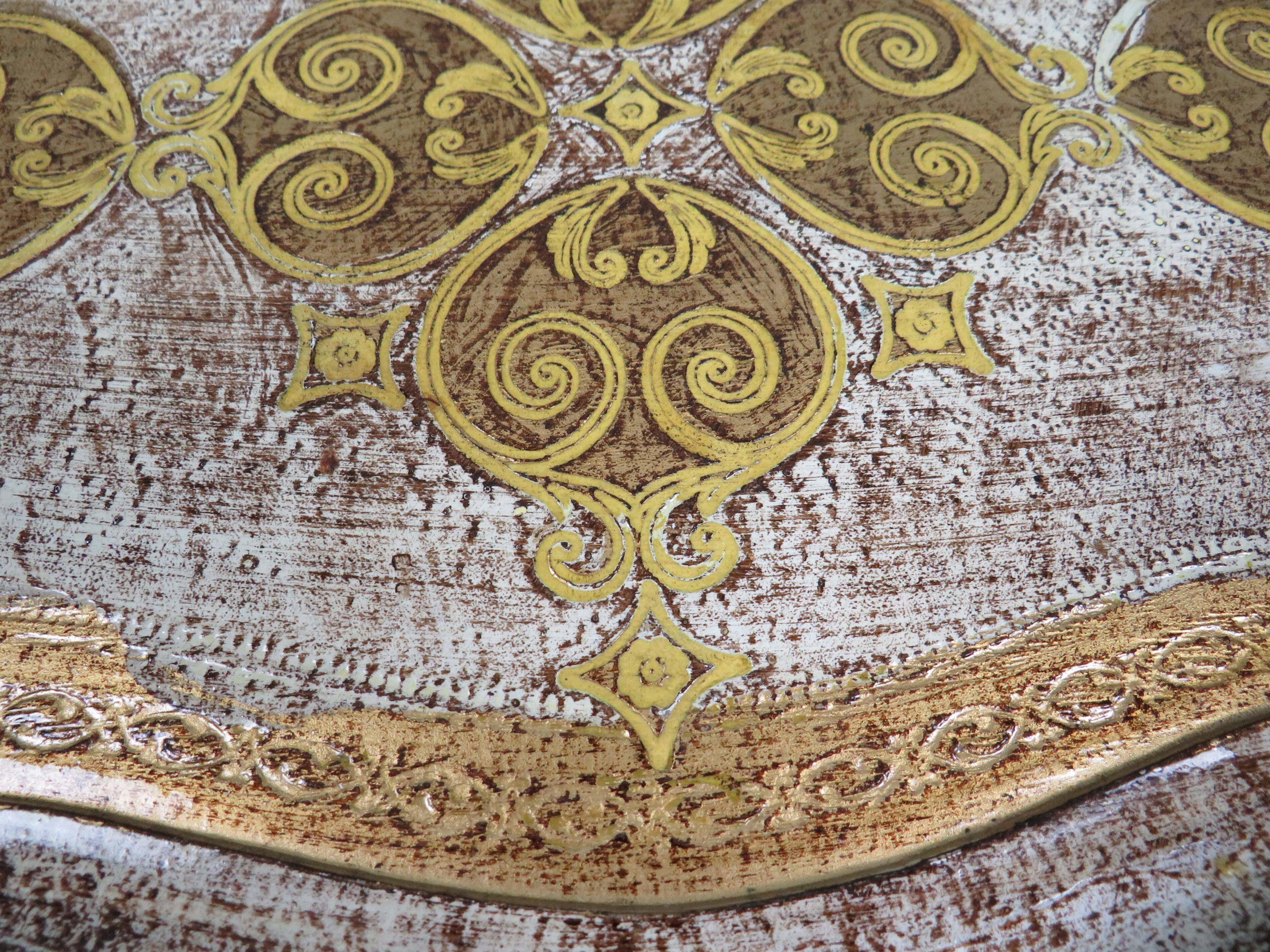 Golden hand-painted Venetian plate – Italy, mid-20th century