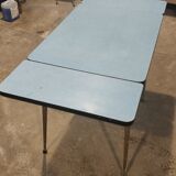 Table formica bleu
