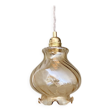 Suspension globe vintage en verre ambré