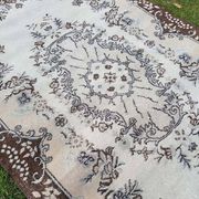 Vintage handmade Turkish rug 118x220 cm