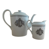 Théière et pot à lait Dior