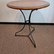 Table de bistrot