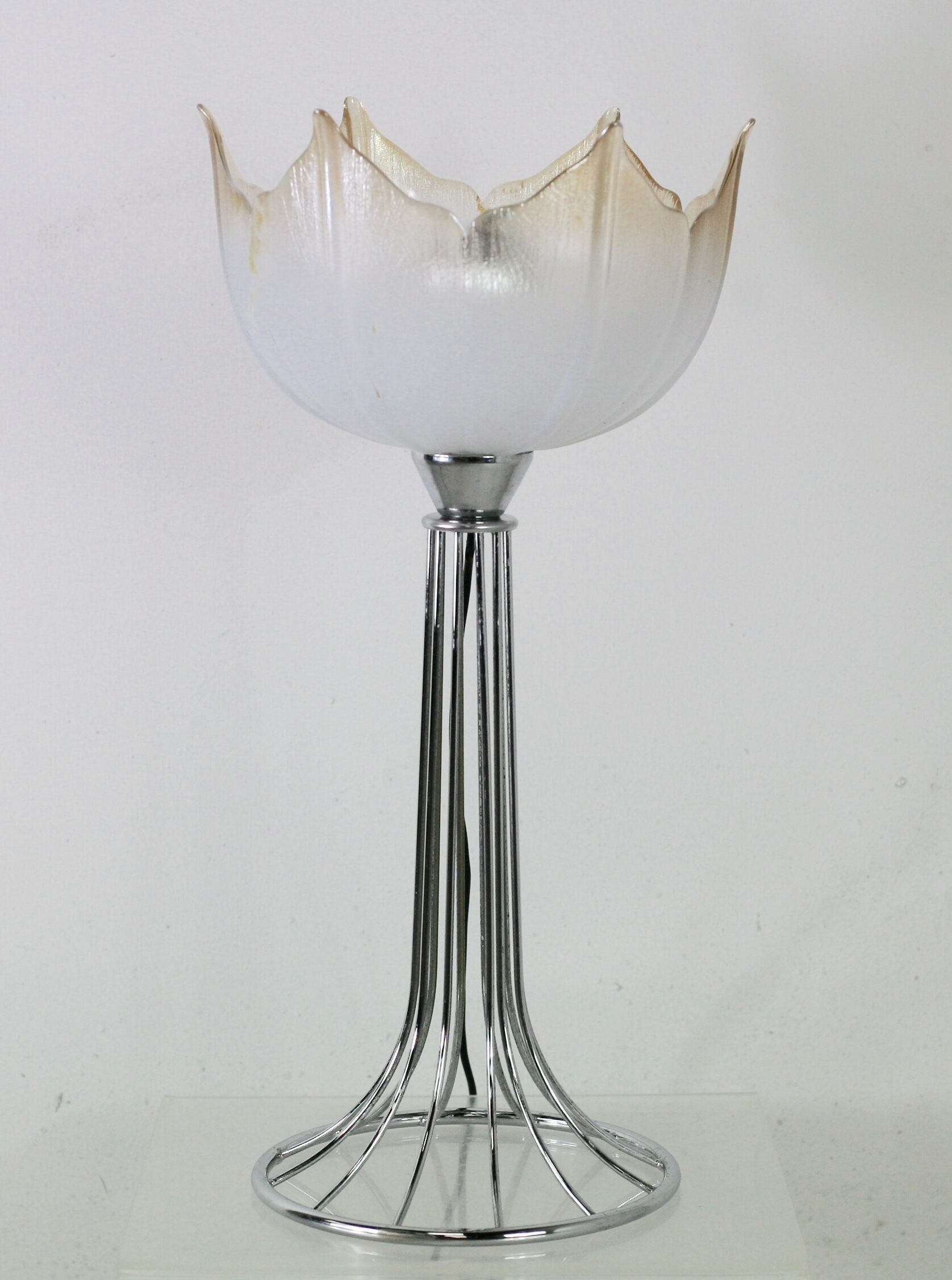 Lamp "space age". glass reflector, metal base. Circa 1970