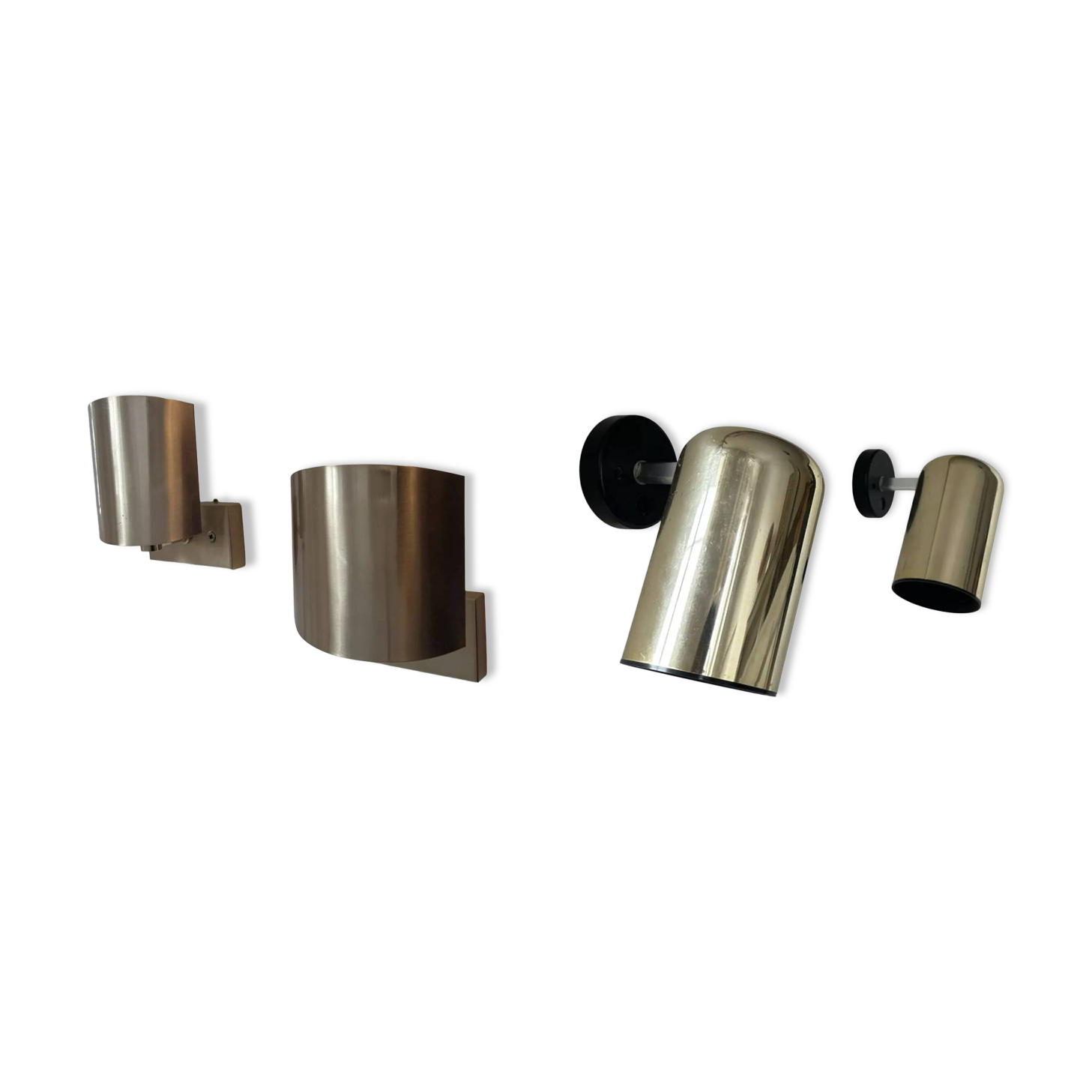 Set of 7 brass wall lights