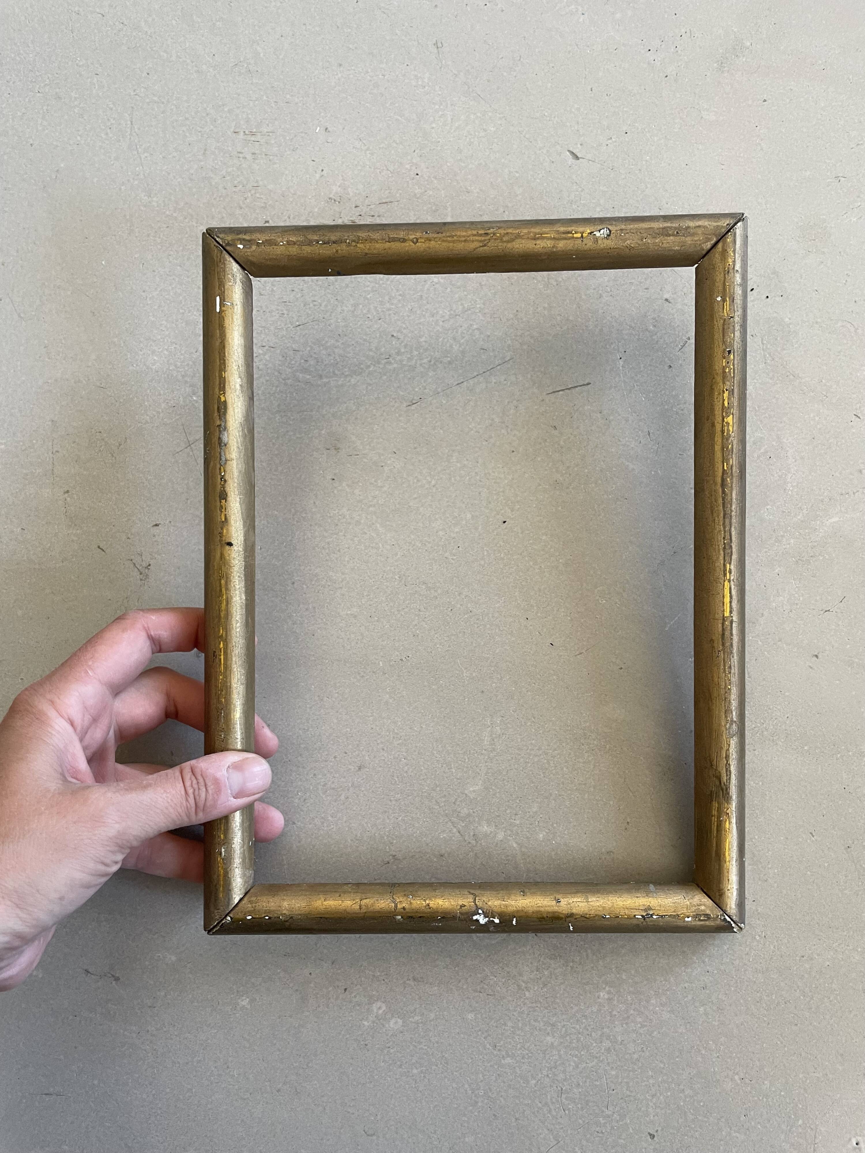 Antique gold frame 20x26cm