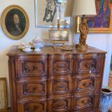Chest of drawers crossbow eighteenth - Louis XV era