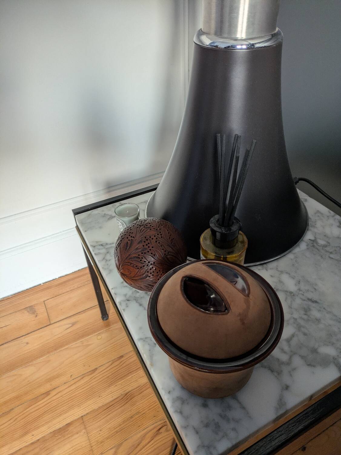 Vintage Longchamp tobacco pot