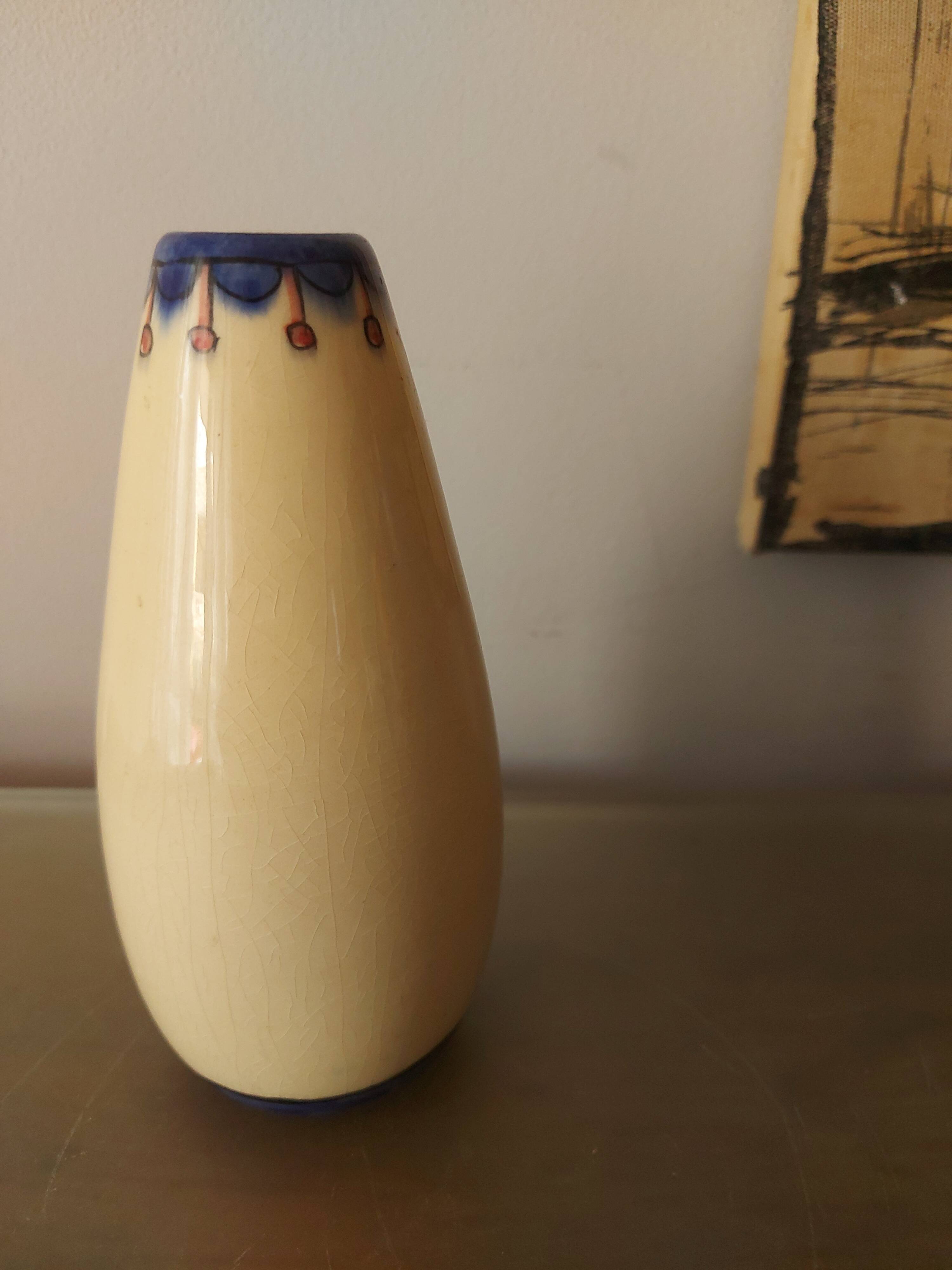 Signed art deco vase, bird of paradise décor