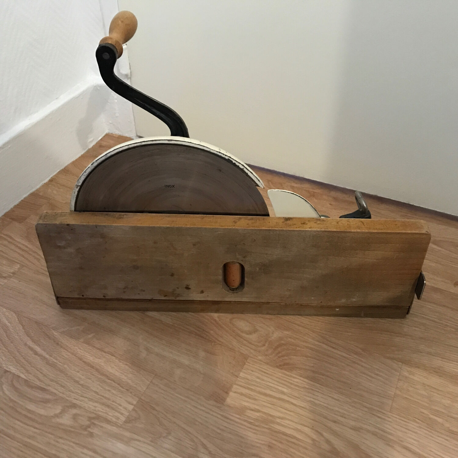 Vintage bread slicer
