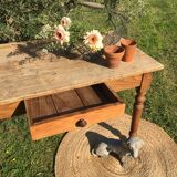 Farm table 4 people