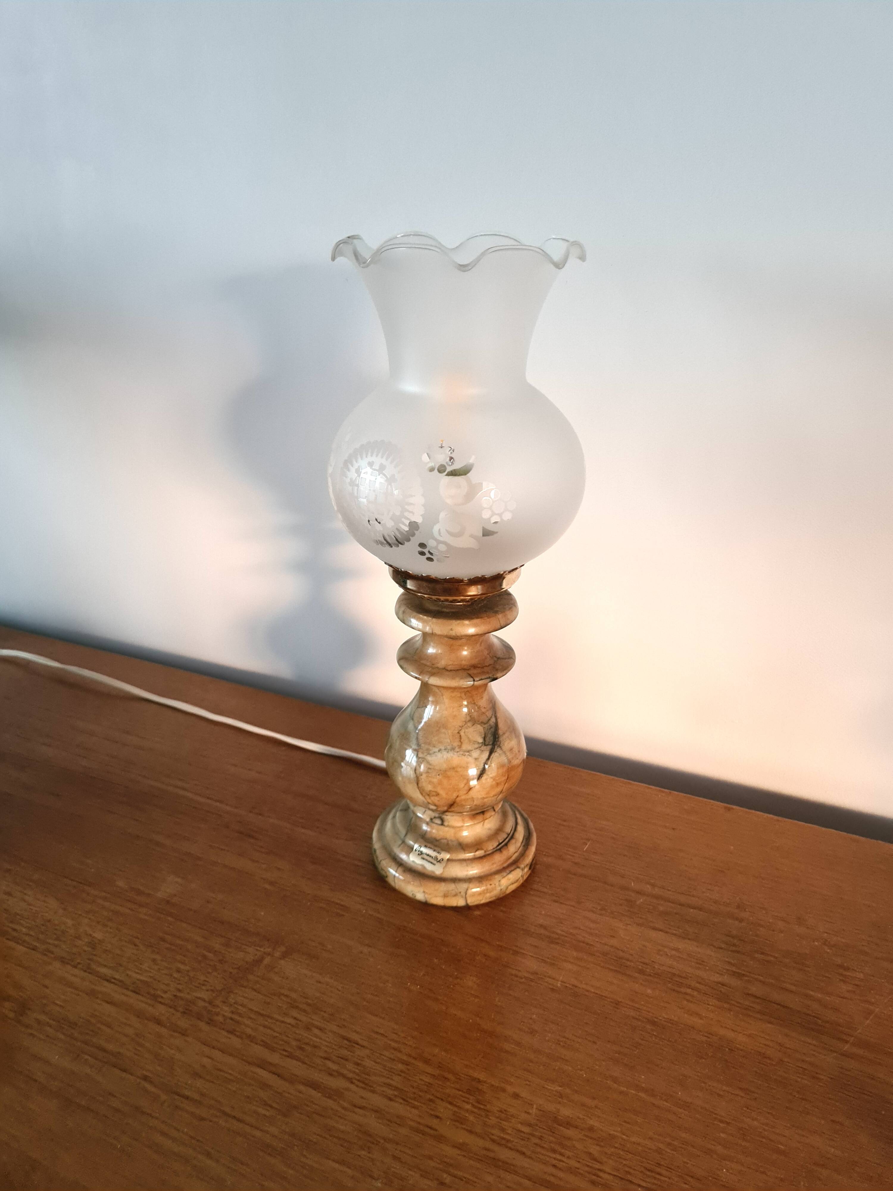 Pegasam SL Spain lamp – alabaster base and vintage engraved glass