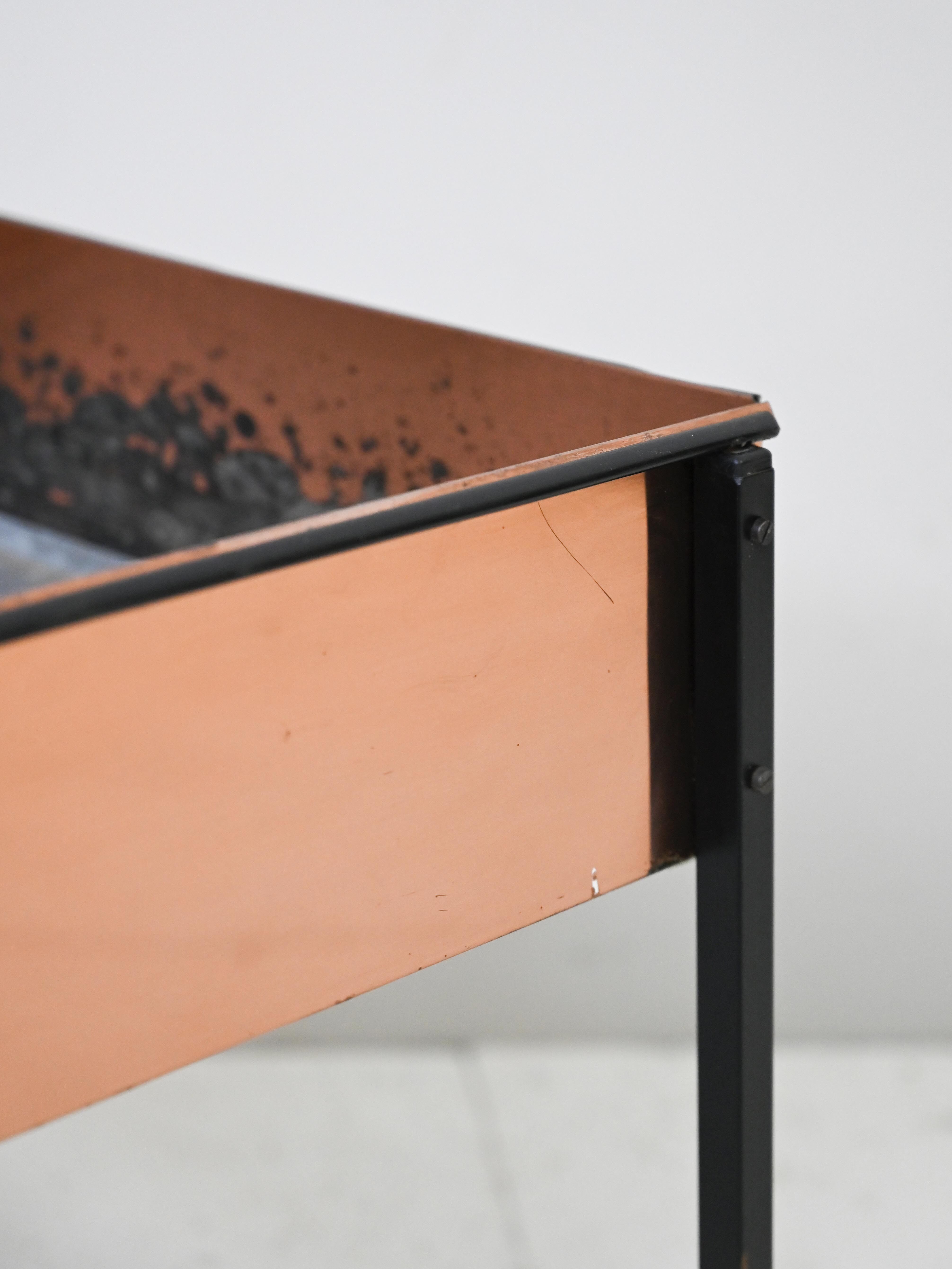 Copper planters with lamp