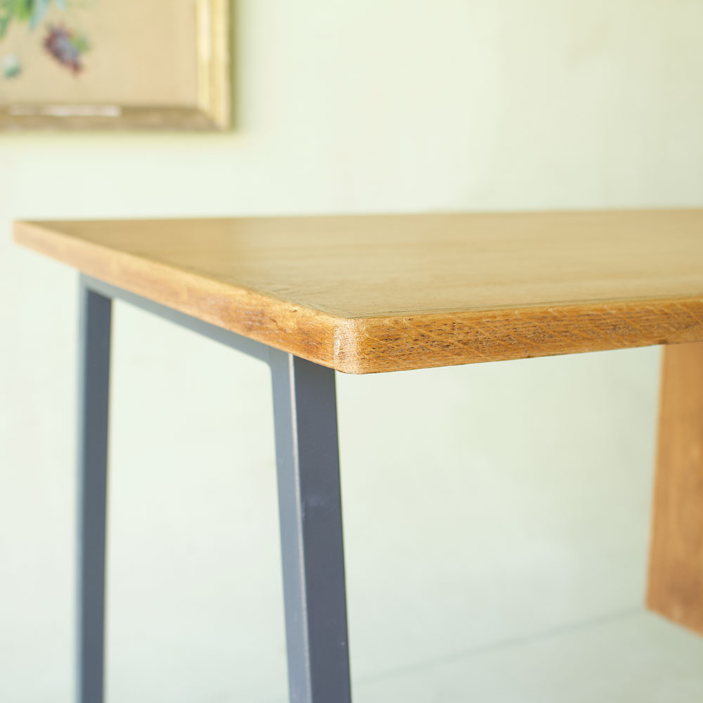 Modernist desk office