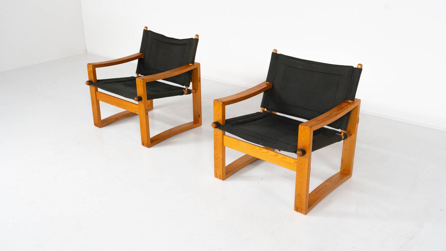 Mid-Century Modern Pair of 'Safari' Armchairs by Børge Jensen for Bernstorffsminde Møbelfabrik, Denm