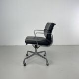 Eames Herman Miller cuir noir Soft Pad Group