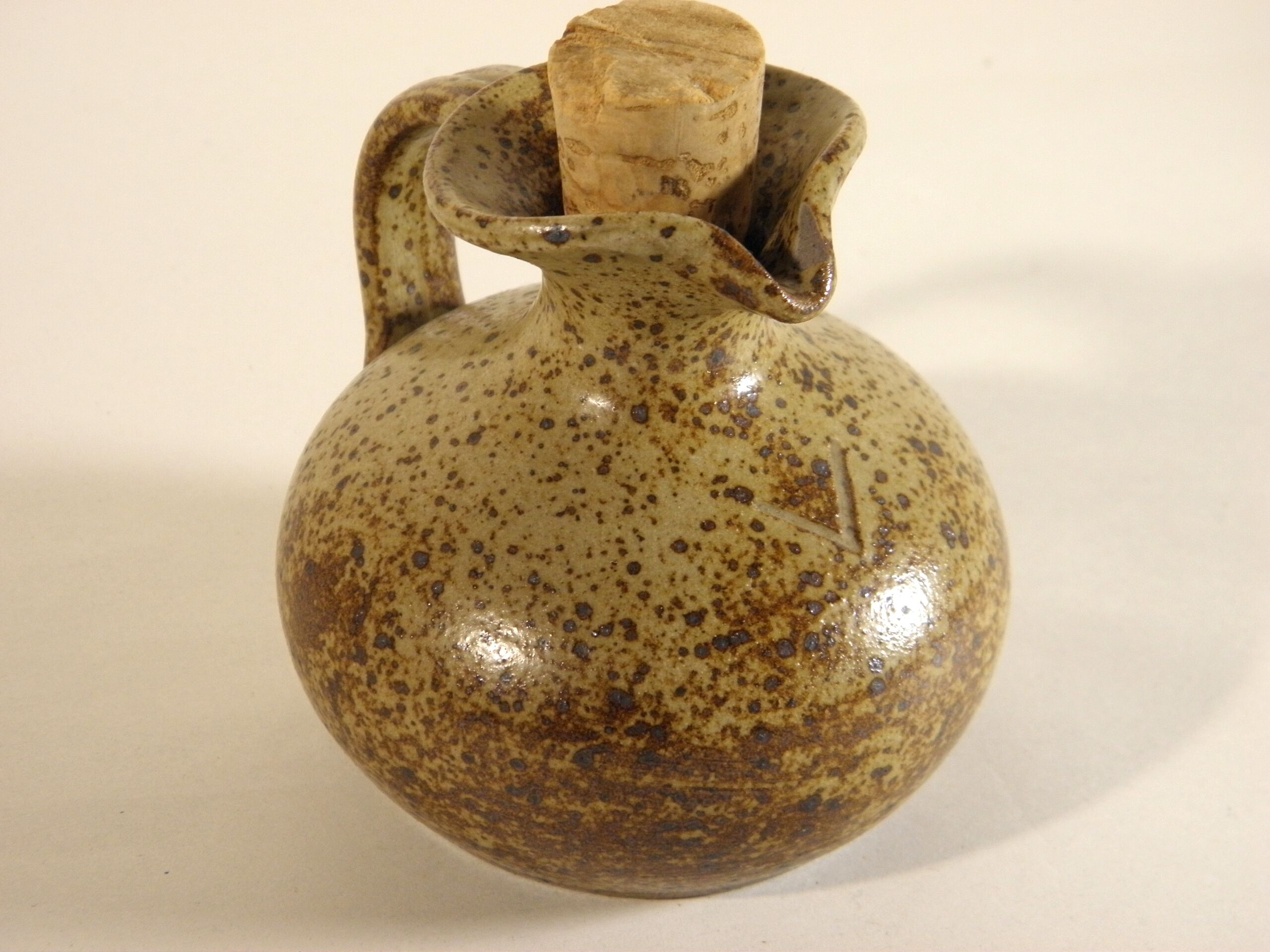 Oil and winery in 70s sandstone