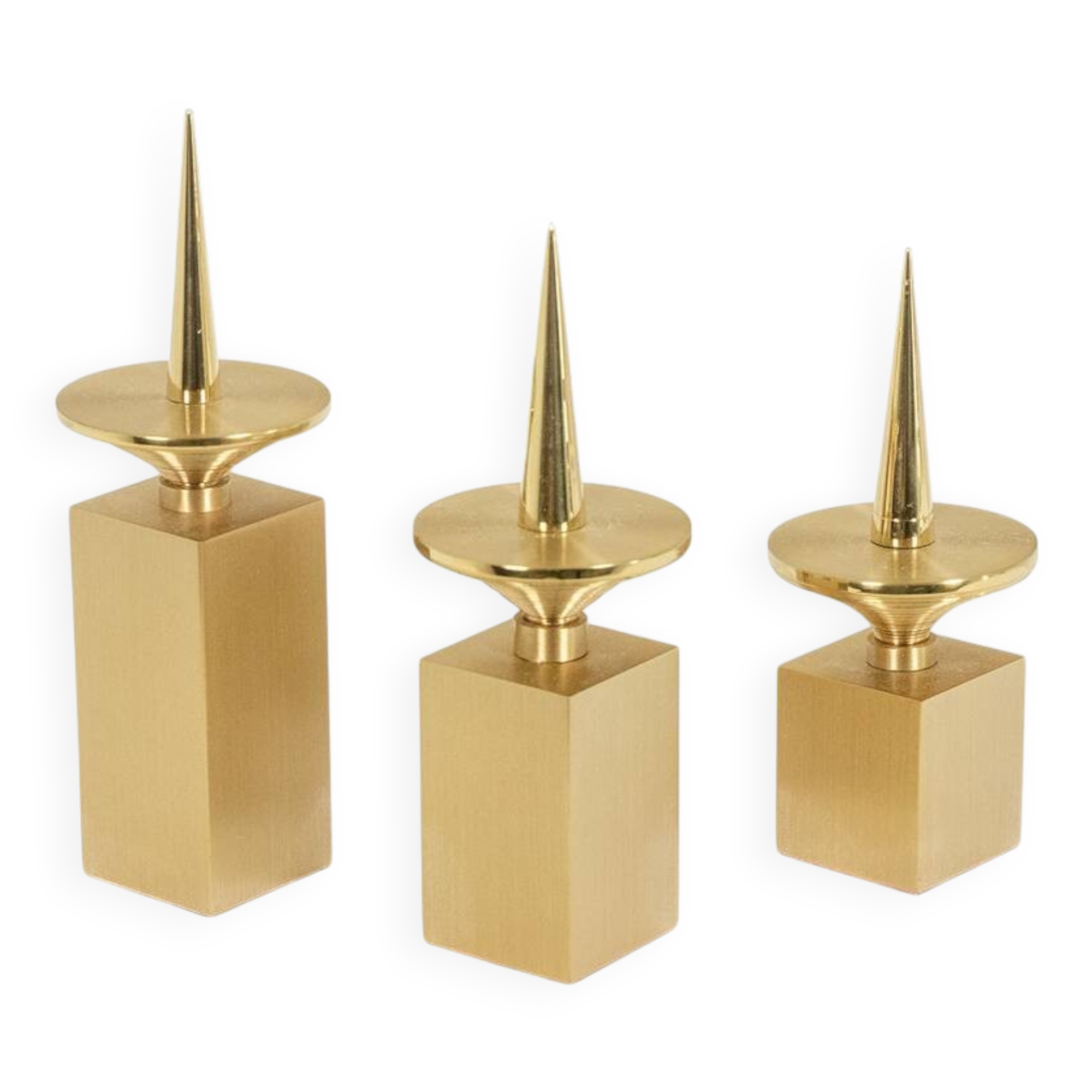 Set of 3 candlesticks in gilded brass. Contemporary work.