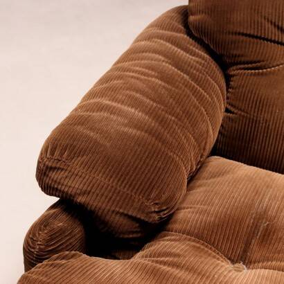 Canapé 'Coronado' de Tobia Scarpa pour B&B