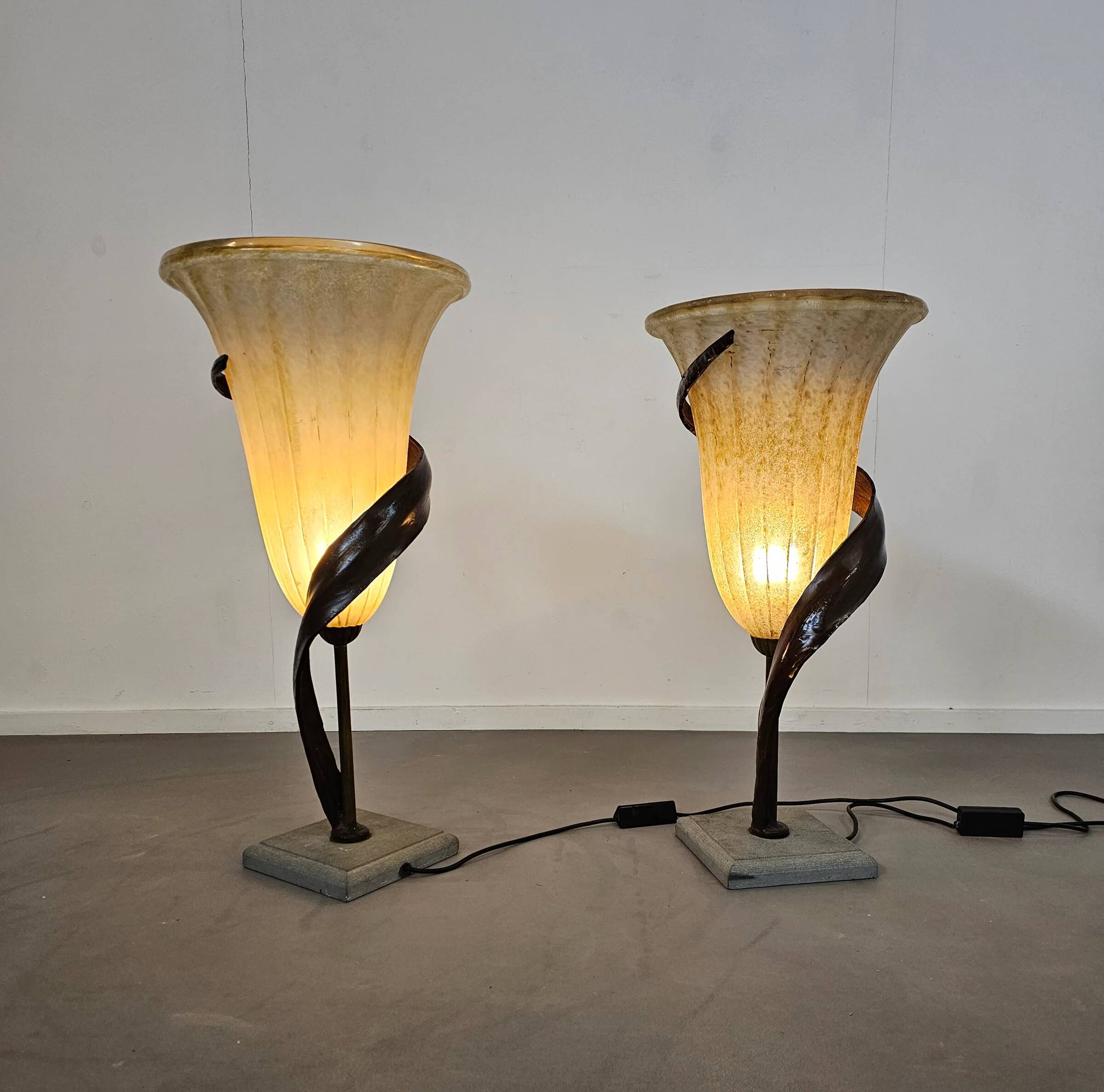 Large Jugendstil floor / table lamps, Roberto Galli, stone base with Italian glass shade