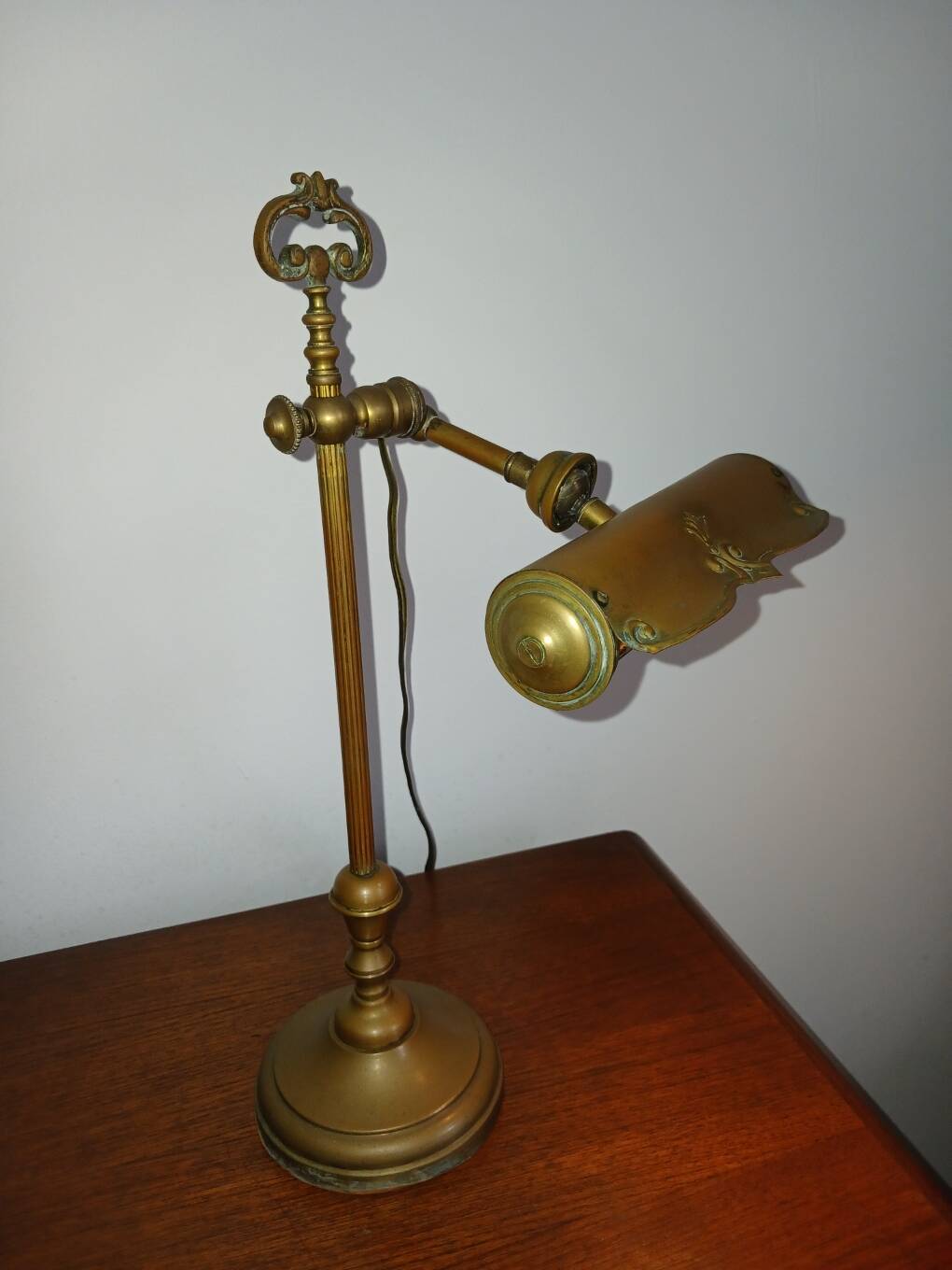 Antique brass notary lamp, desk lamp.