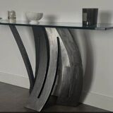 Iron flower console