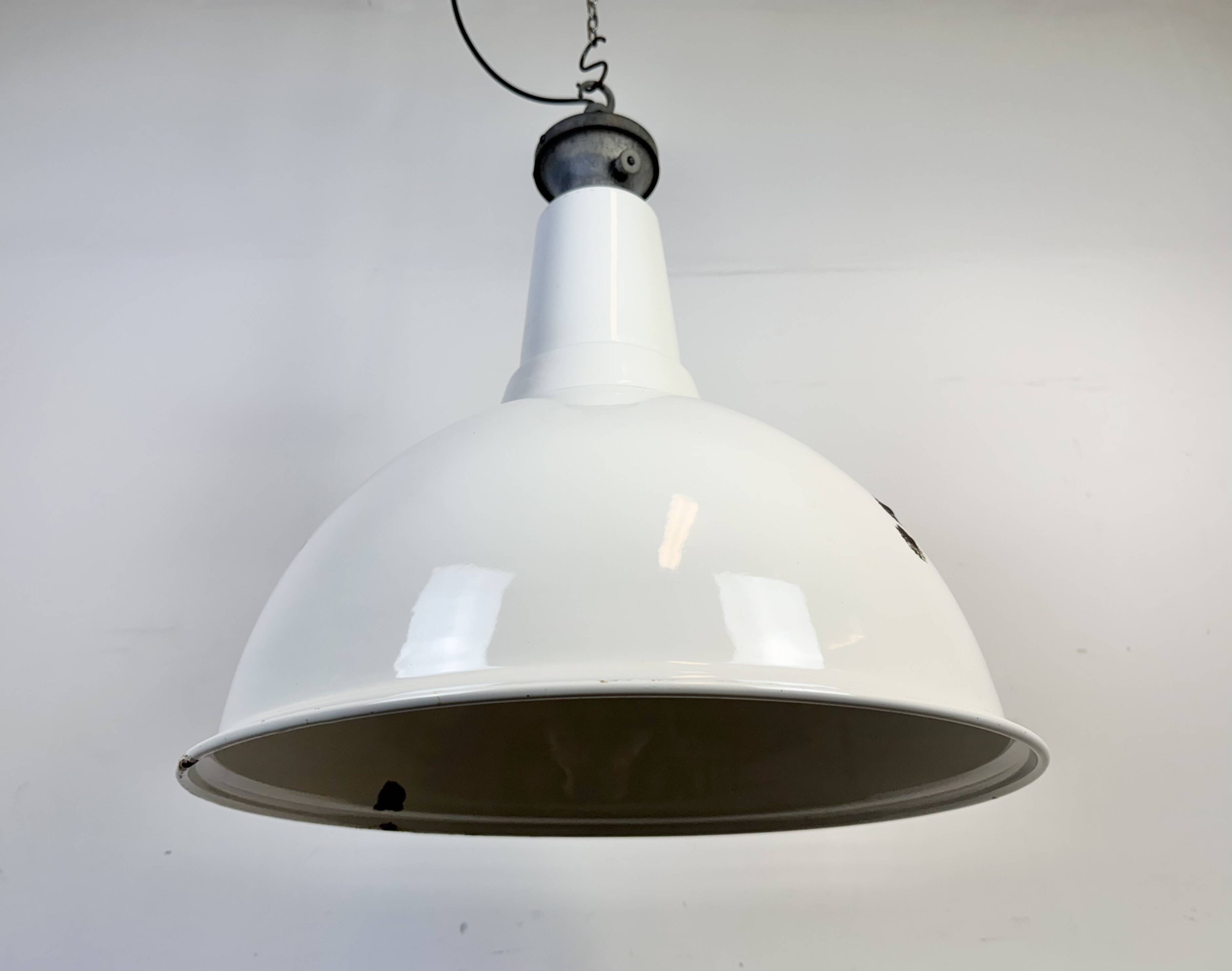 Large Industrial British White Enamel Pendant Lamp from Benjamin, 1960s