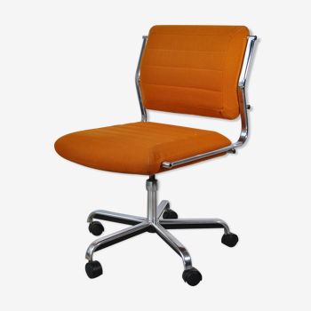 Office chair 1970