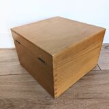 Wooden plug box