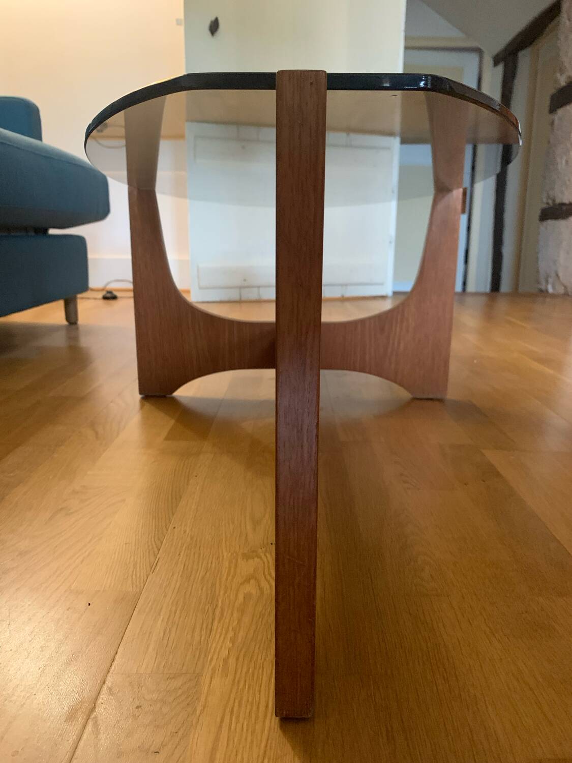 Hugues poignant 60s coffee table