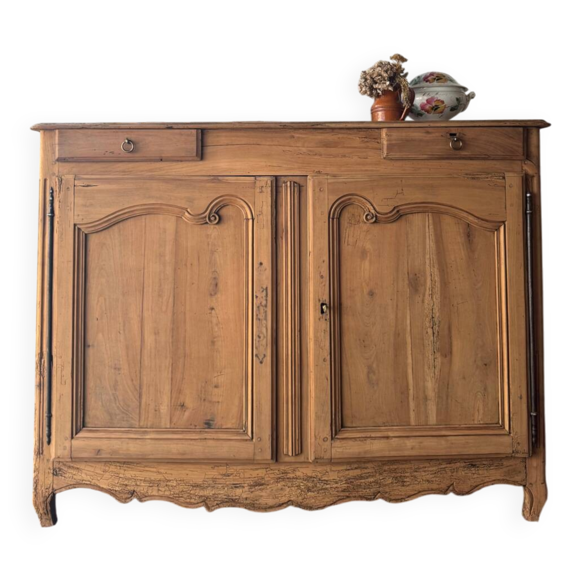 The grand buffet in Louis XV style