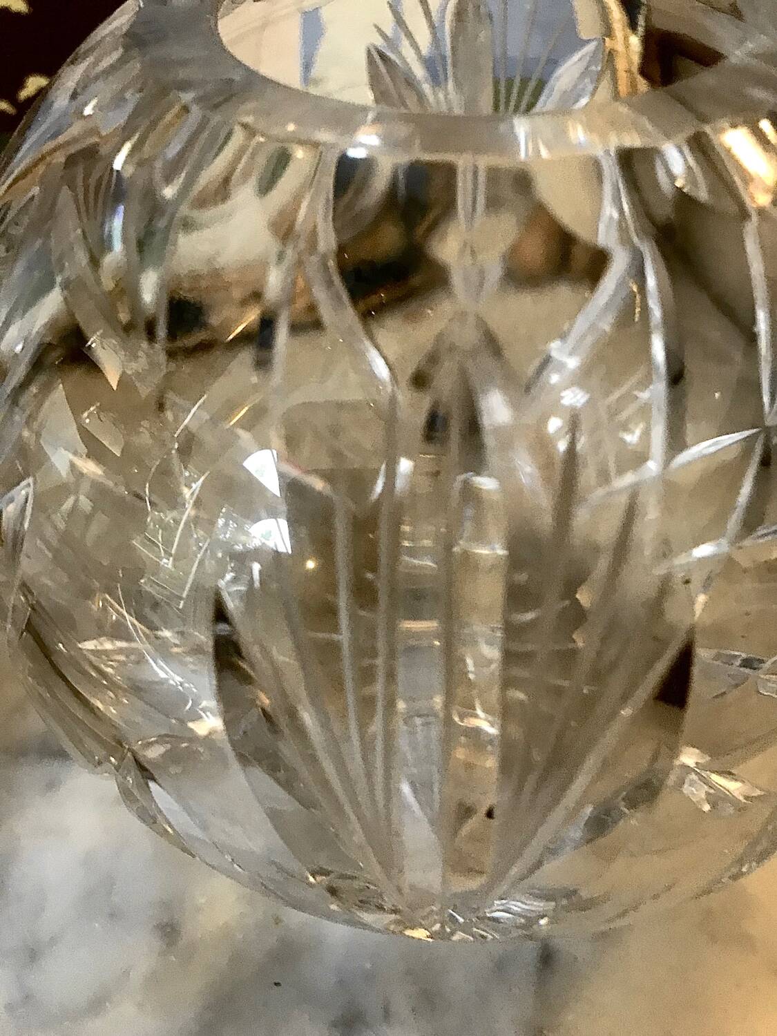 Vase boule en cristal clair st louis
